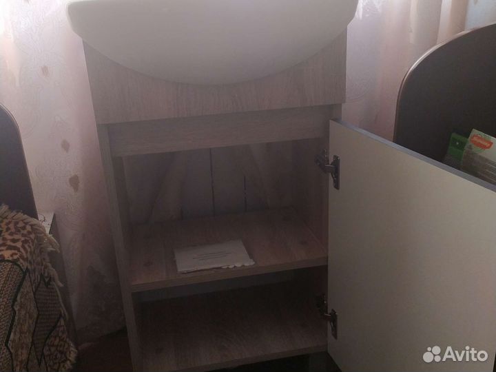 Тумба с раковиной для ванной новая