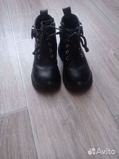 Ботинки демисезонные для девочки 27 размер