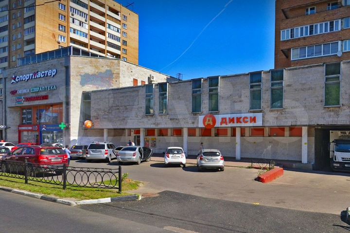 Продам торговое помещение, 1825.6 м²