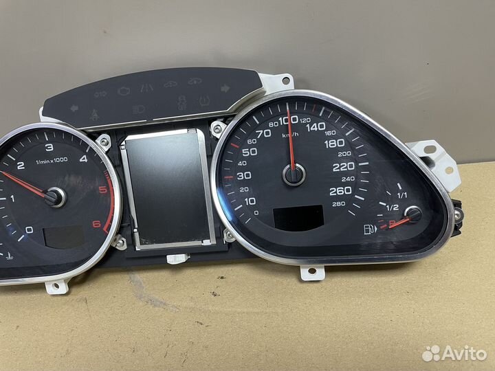 Панель приборов Ауди А6 С6 Рестайлинг