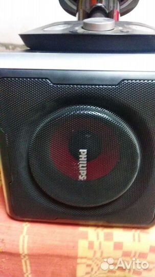 Монитор Philips 190 G с сабвуфером