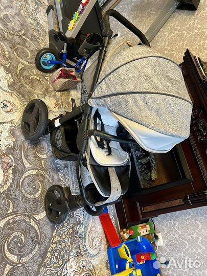 Прогулочная коляска camarelo elf