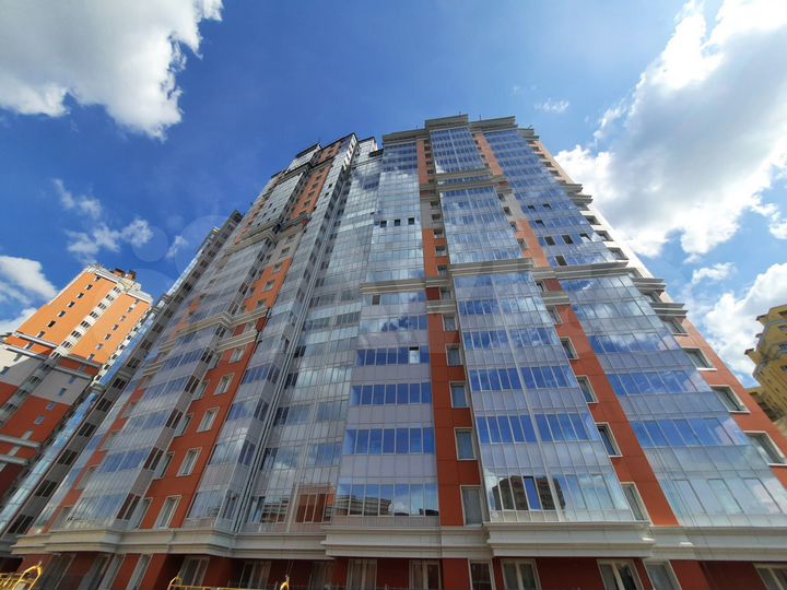 3-к. квартира, 90,5 м², 23/25 эт.