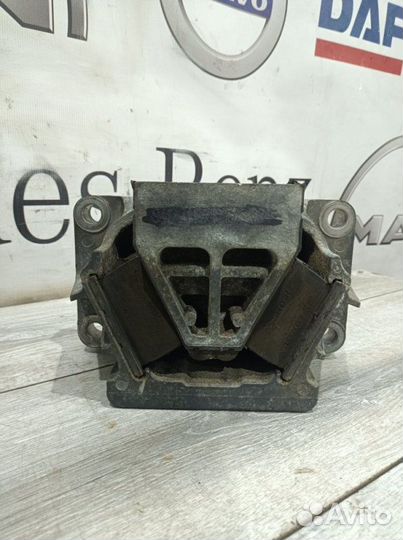 Подушка двигателя Mercedes-Benz Actros MP2 OM501