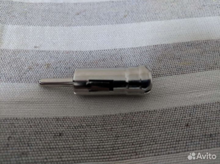 Переходник для антенны магнитолы