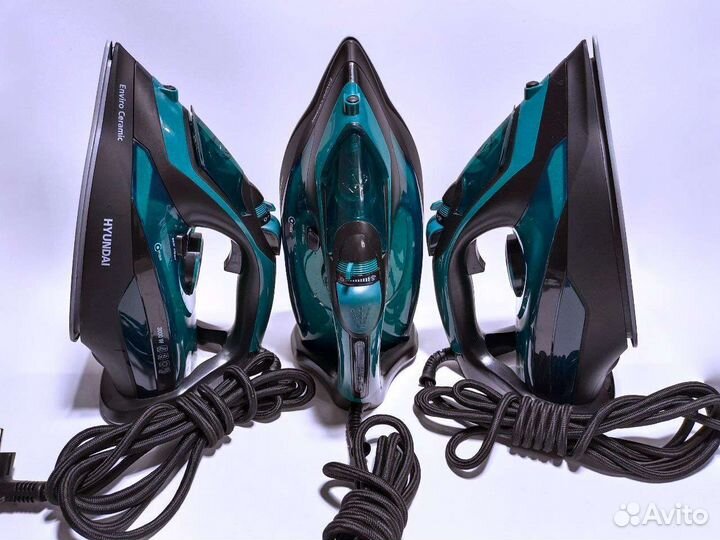 Утюг Hyundai H-SI01221 черный