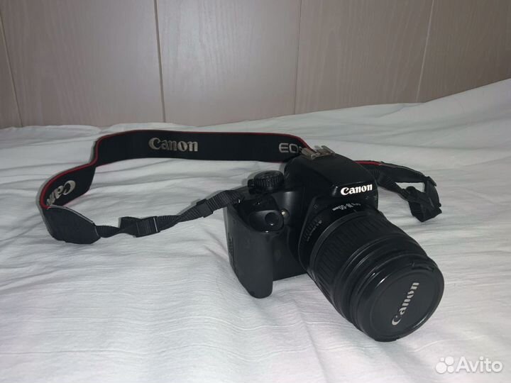 Зеркальный фотоаппарат canon EOS 1000d