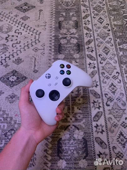 Xbox series s 2 геймпада(идеал, чек,гарантия)
