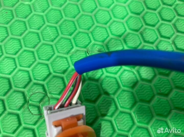 Личинка замка багажника Honda Pilot YF1 2002