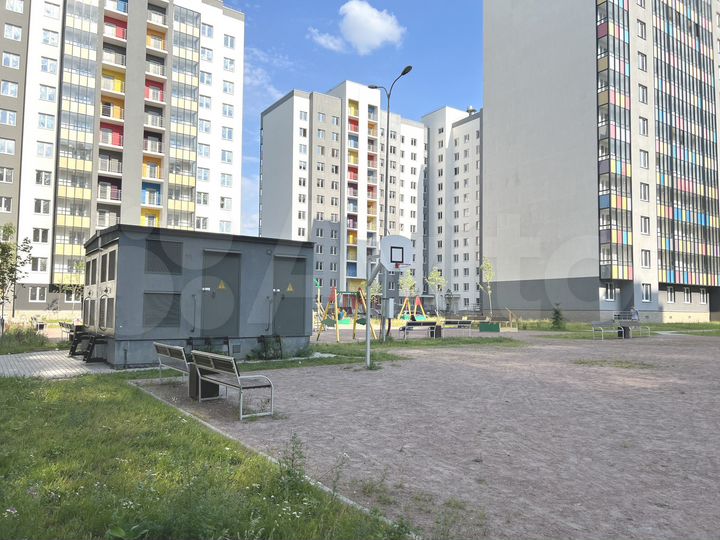 2-к. квартира, 56,5 м², 8/12 эт.