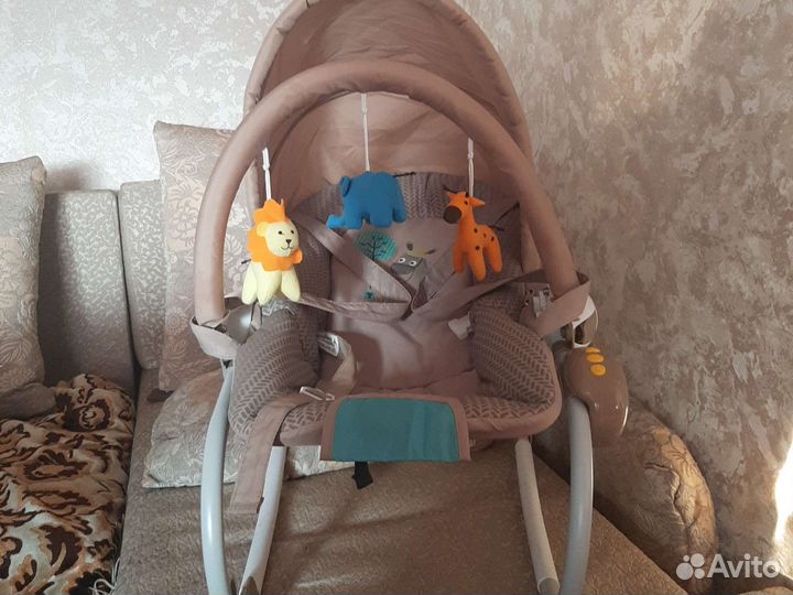 Шезлонг детский babyton