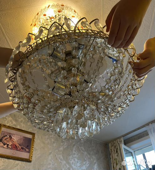 Люстра потолочная 2 штуки