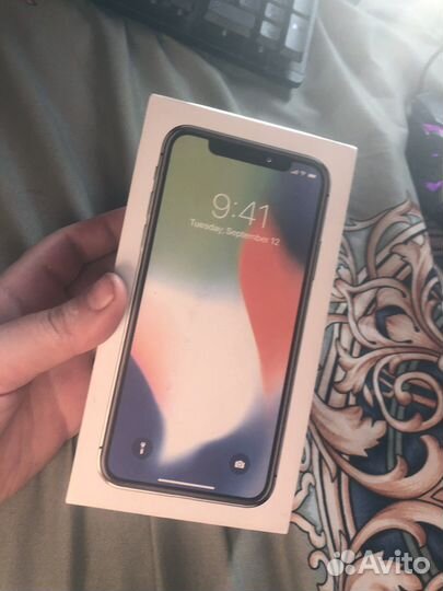 Коробка от iPhone X