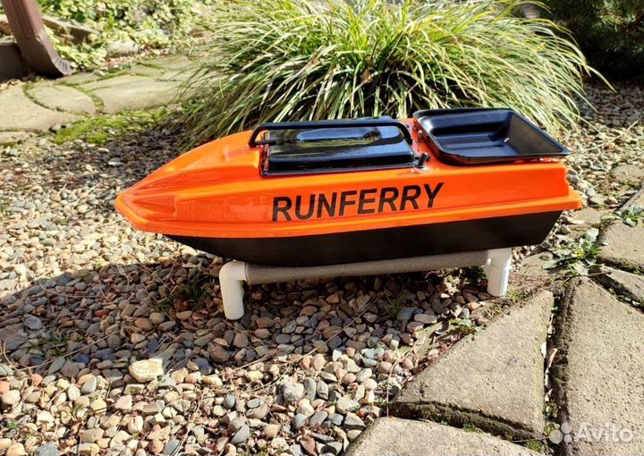 Прикормочный карповый кораблик Ранферри Atom