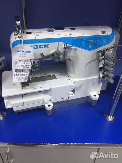 Промышленная швейная машина Jack W4-D-01GB