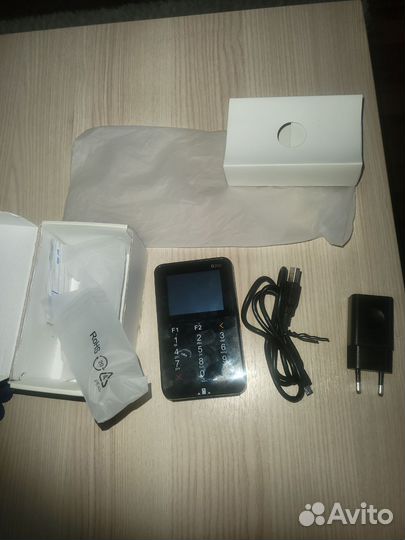 Pax D200 terminal