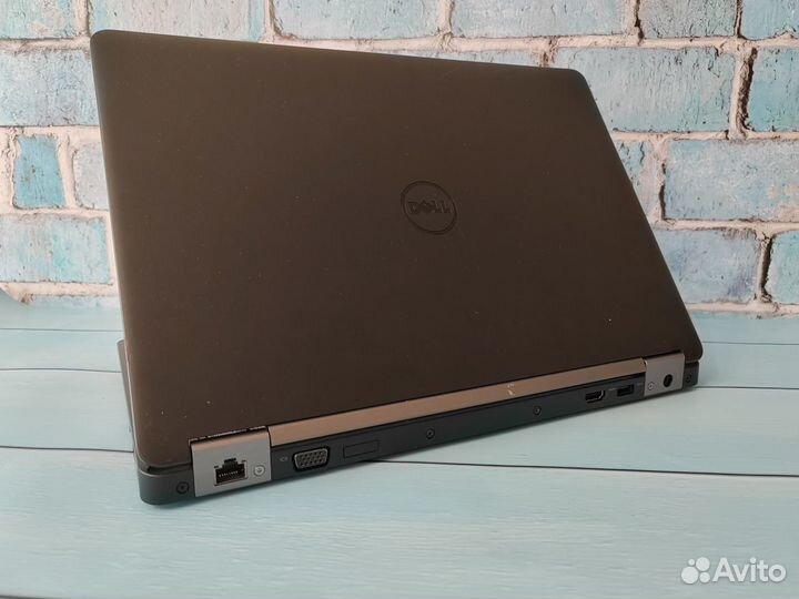 Ноутбук Dell i7-6gen/ 16gb/ SSD 256gb