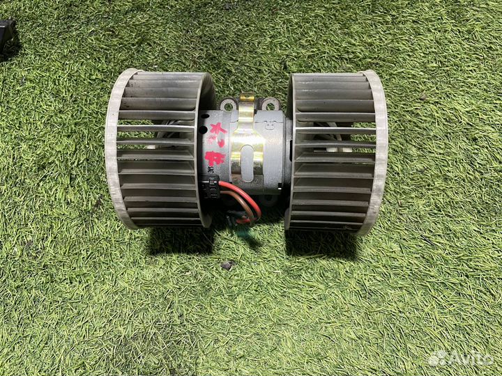 Моторчик печки BMW 3 E46 2000 64113453729