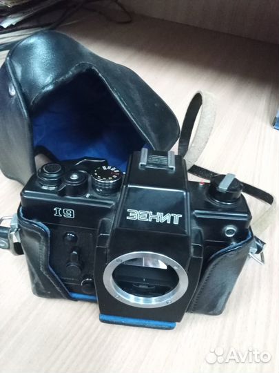 Фотоаппарат Зенит-19