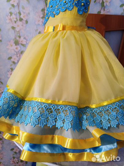 Нарядное платье для девочки 110 116
