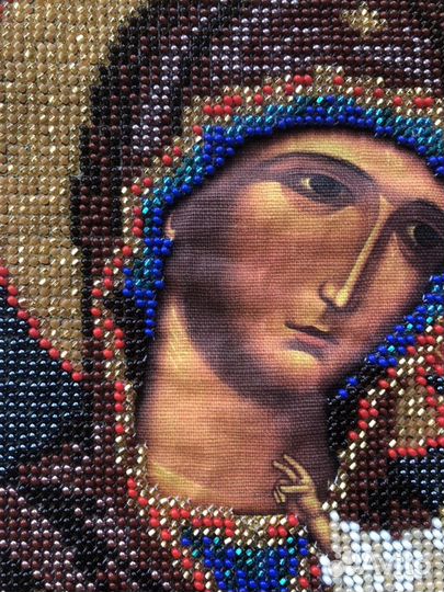 Икона Казанской Богоматери (вышивка бисером)