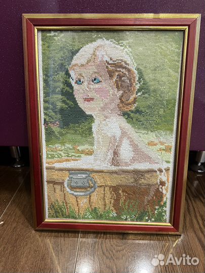 Картины, вышитые крестом