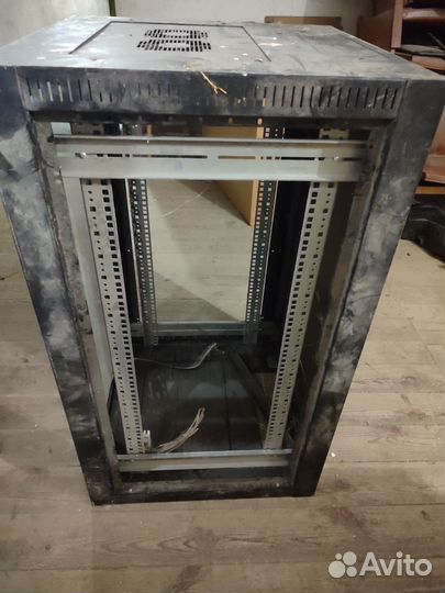 Серверный шкаф