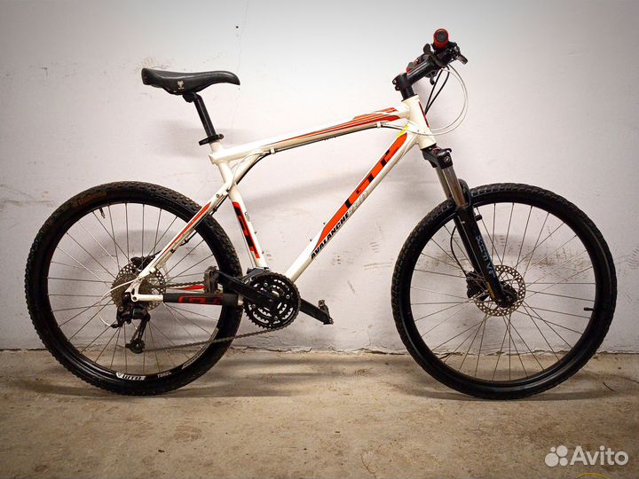 Велосипед Gt avalanche 3.0 26 L