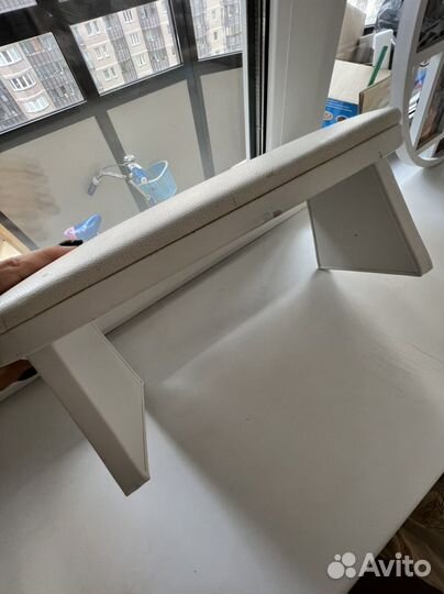 Подсавка для рук маникюрная