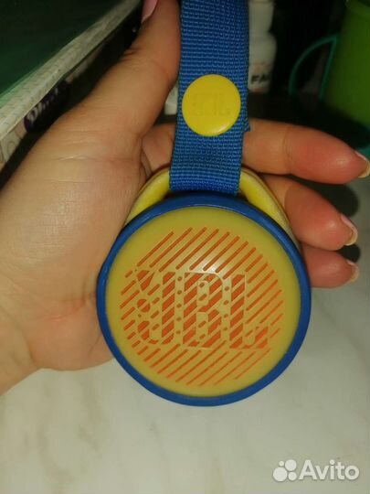 Колонка jbl