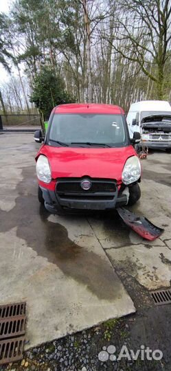 Замок двери Fiat Doblo (2010-2015)