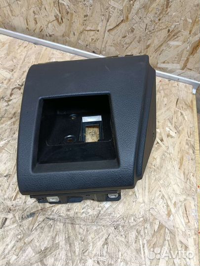 Бардачок левый BMW e39 M57