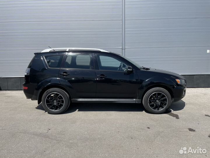 Mitsubishi Outlander 2.0 CVT, 2010, 211 307 км