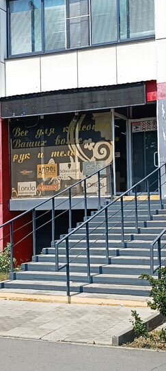 Сдам торговое помещение, 100 м²