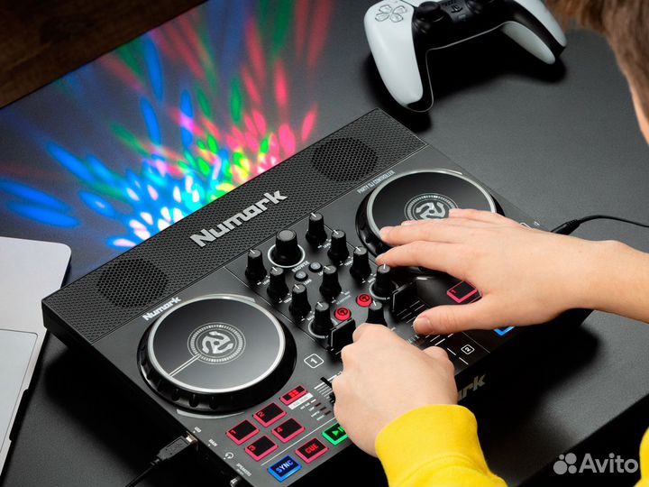 Numark Partymix Live DJ-контроллер