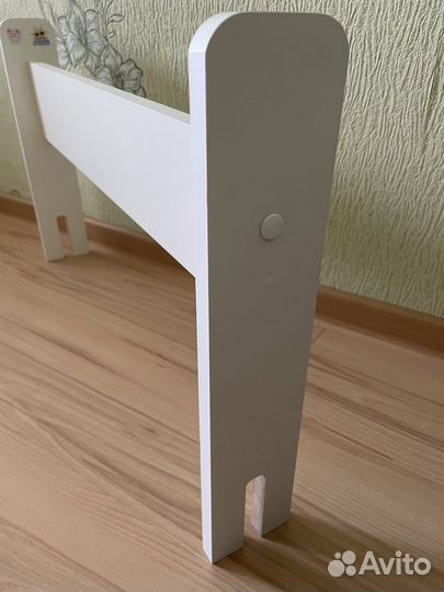 Бортик на кровать