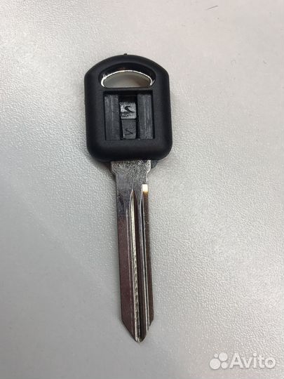 Автоключ под чип Buick