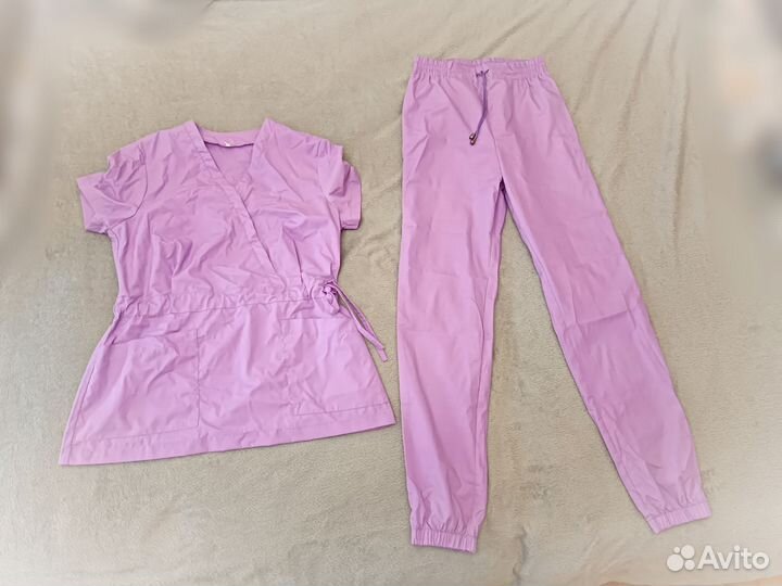 Медицинский костюм 44