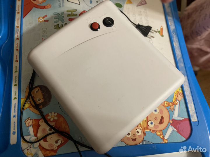 Лампа для ногтей