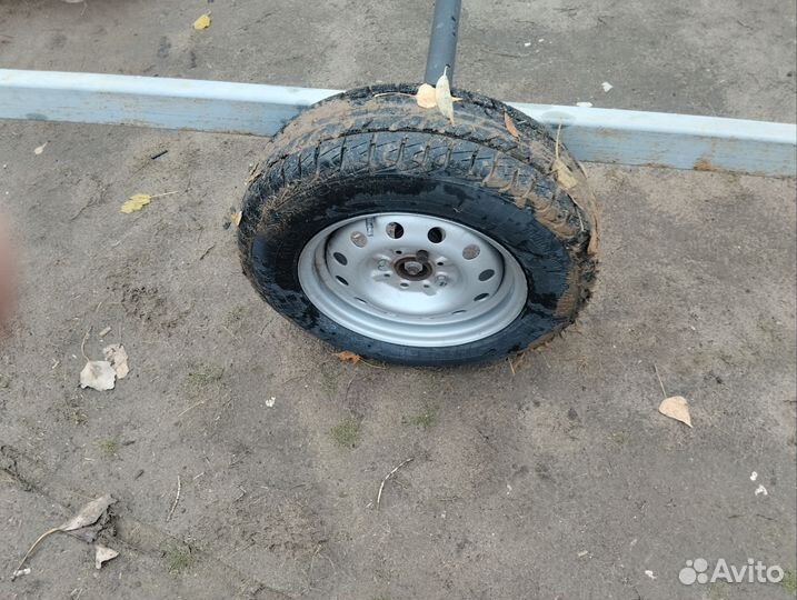 Лодочный прицеп