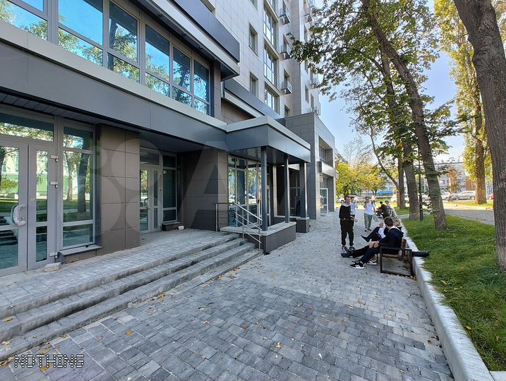 Помещение 76 кв.м