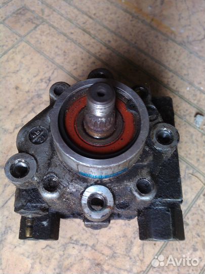 Насос гура с 4WS на Mazda Eunos 800, Millenia, Xed