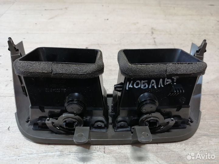 Дефлектор торпедо Chevrolet Cobalt Кобальт