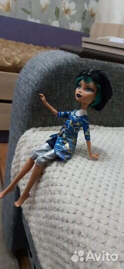 Кукла монстер хай