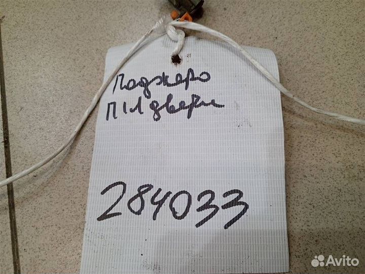 Личинка замка двери Mitsubishi Pajero iO 1998-2007