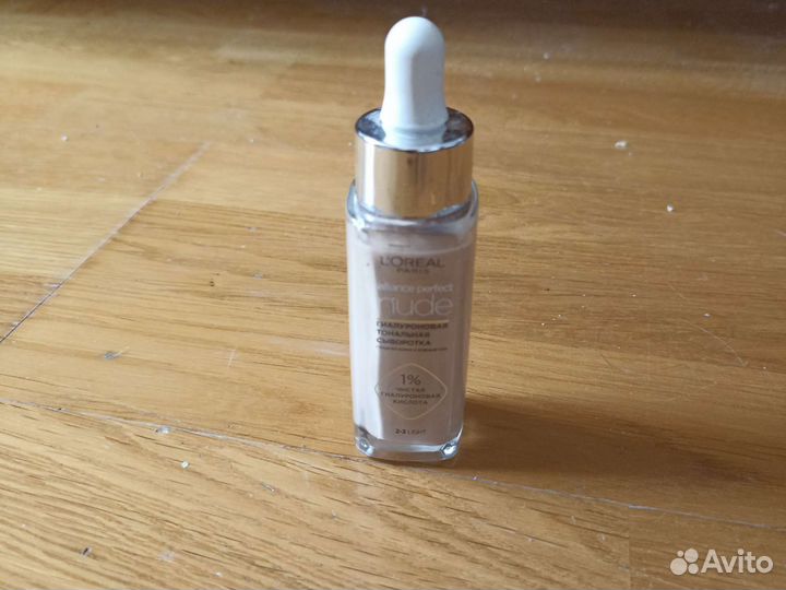 Тональная сыворотка гиалуроновая Loreal