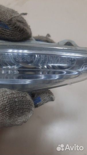 Повторитель указателя поворота белый правый в крыл