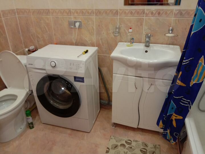 2-к. квартира, 60 м², 6/9 эт.