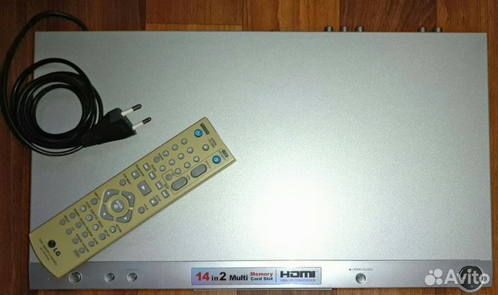 DVD-проигрыватель LG DK699X