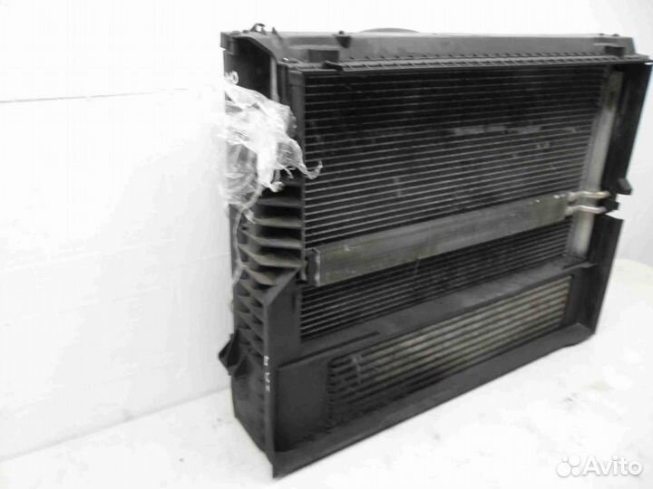 Радиатор в сборе/кассета радиаторов BMW 7-Series